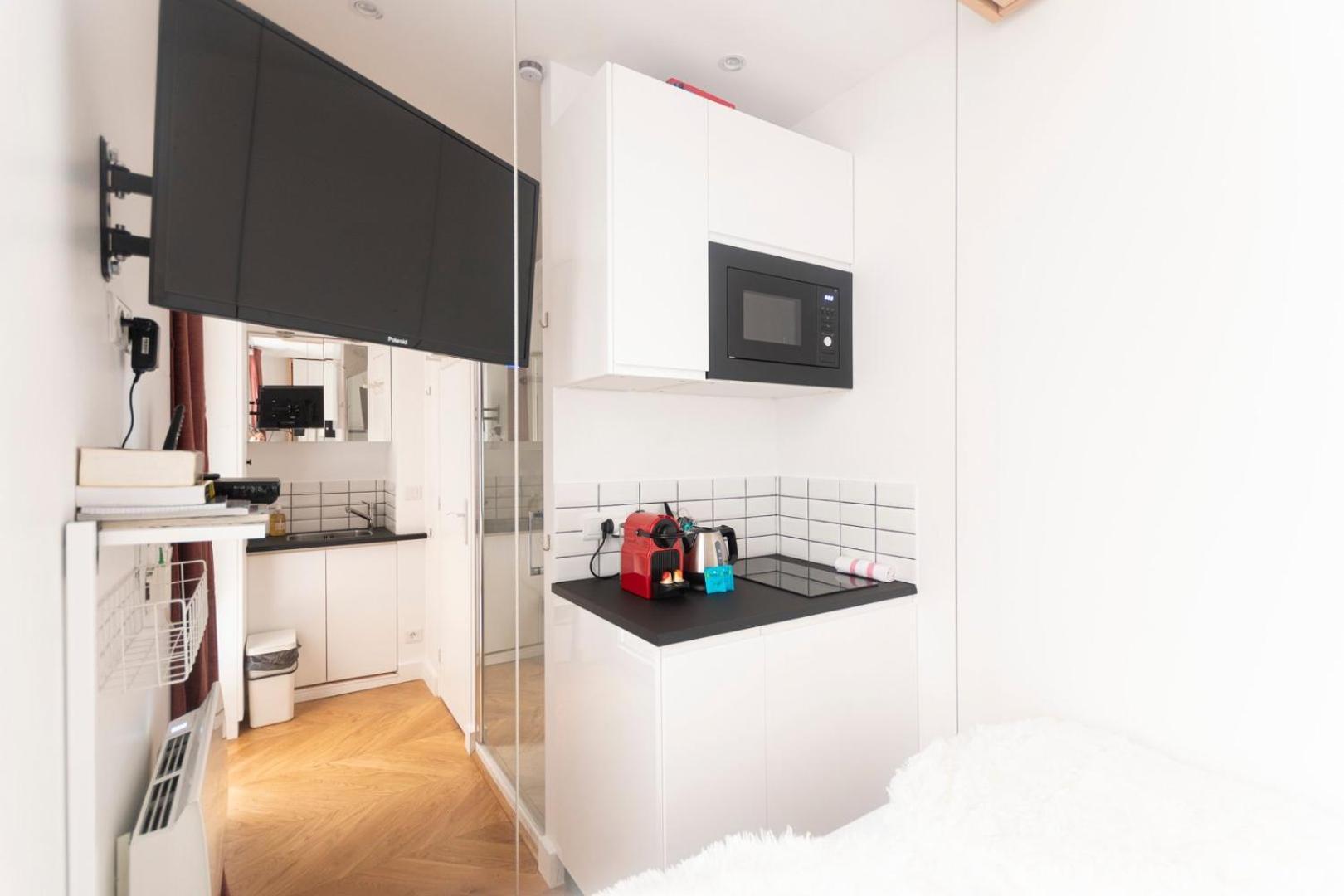 Super Central Mini Studio - 2 Pax, Murphy Bed パリ エクステリア 写真